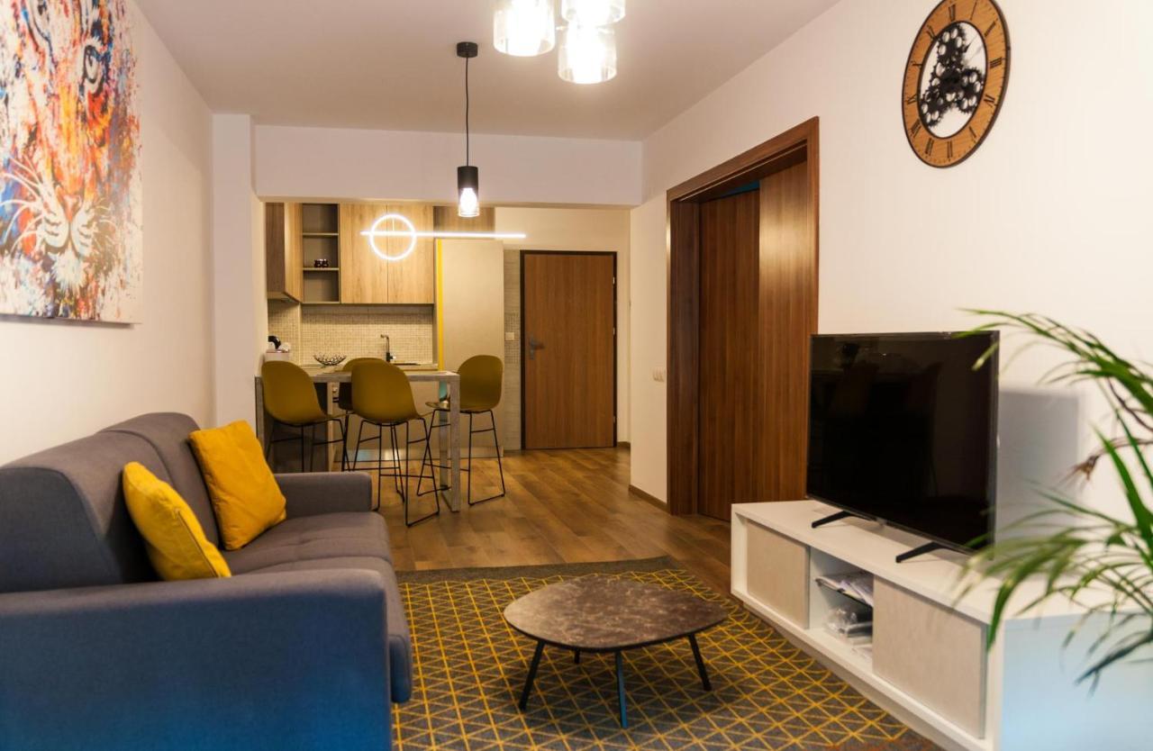 Bg Luximmo Apartments Cluj-Napoca Exteriör bild