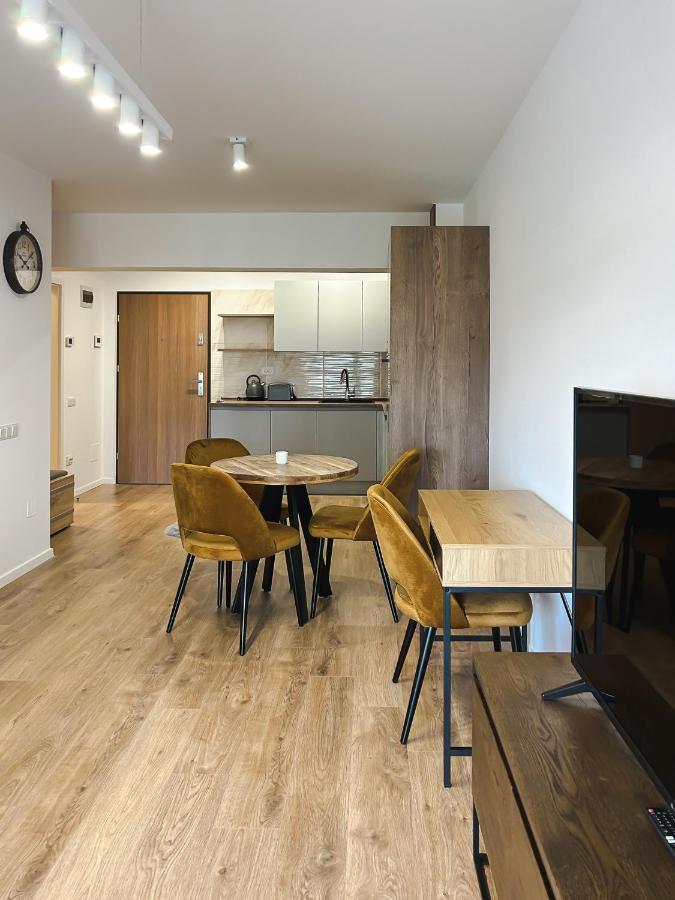 Bg Luximmo Apartments Cluj-Napoca Exteriör bild
